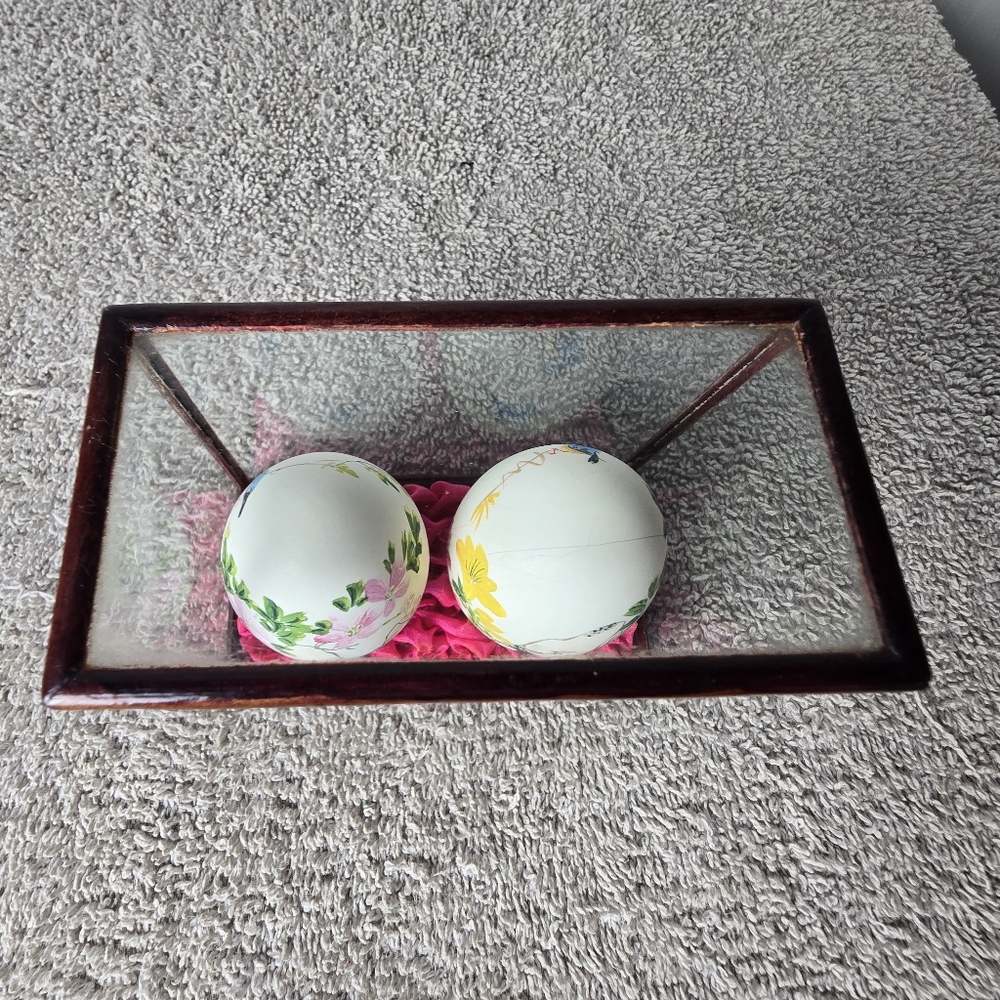 Decorative Two Floral Egg Set with Display Case - Picture 5 of 10